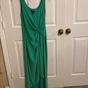 Sleeveless dress